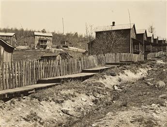 (JACK DELANO; JOHN COLLIER; THEODOR JUNG; JOHN VACHON) A selection of 7 photographs. 1935-41.